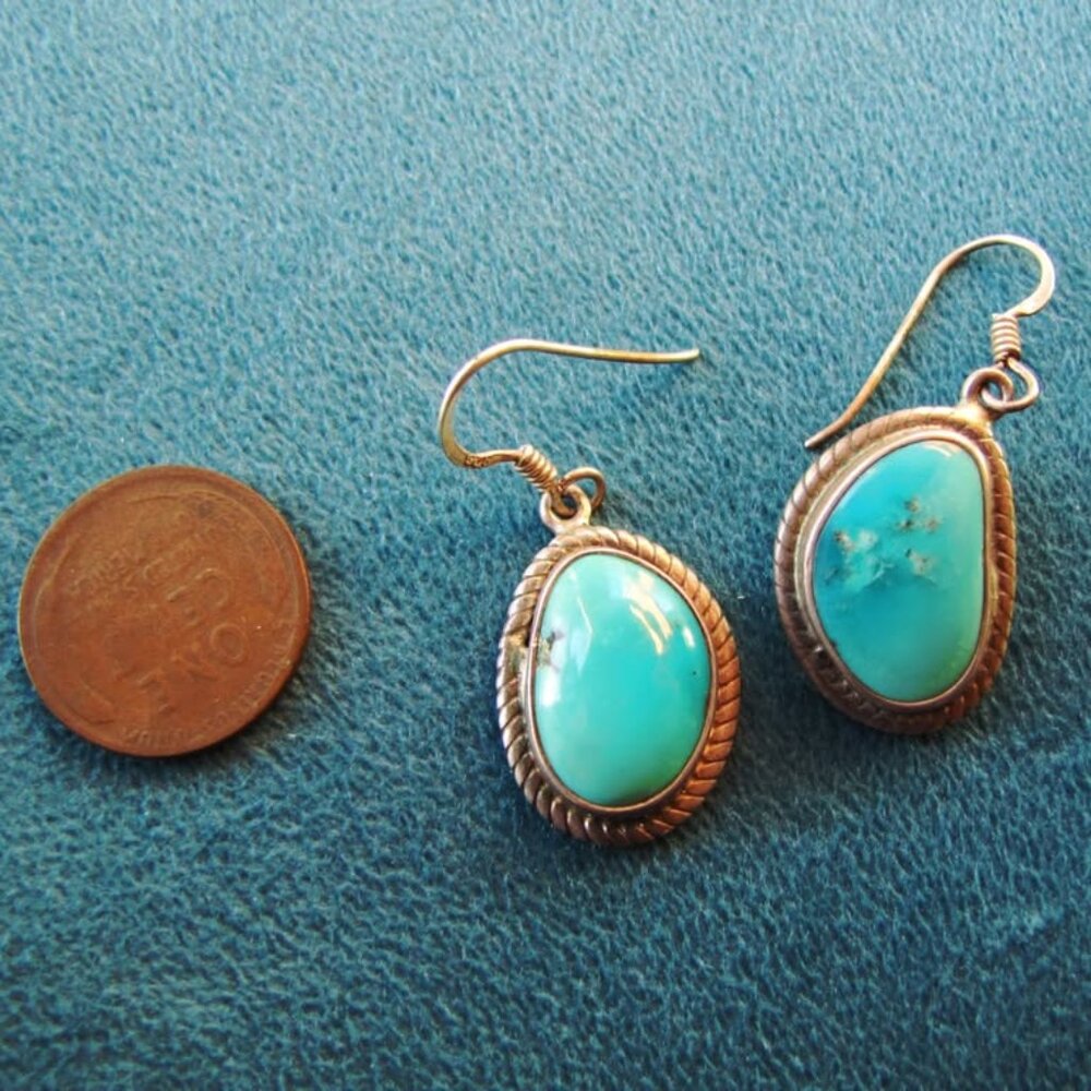 Gorgeous Southwestern Turquoise and Sterling Silver Dangle Earrings - Picture 2 of 3